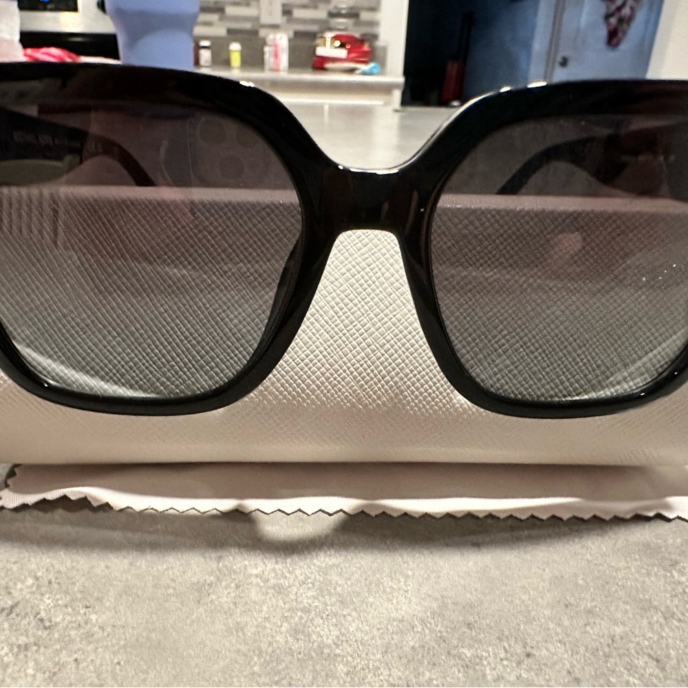 Michael Kors Black Square Sunglasses - Picture 5 of 6
